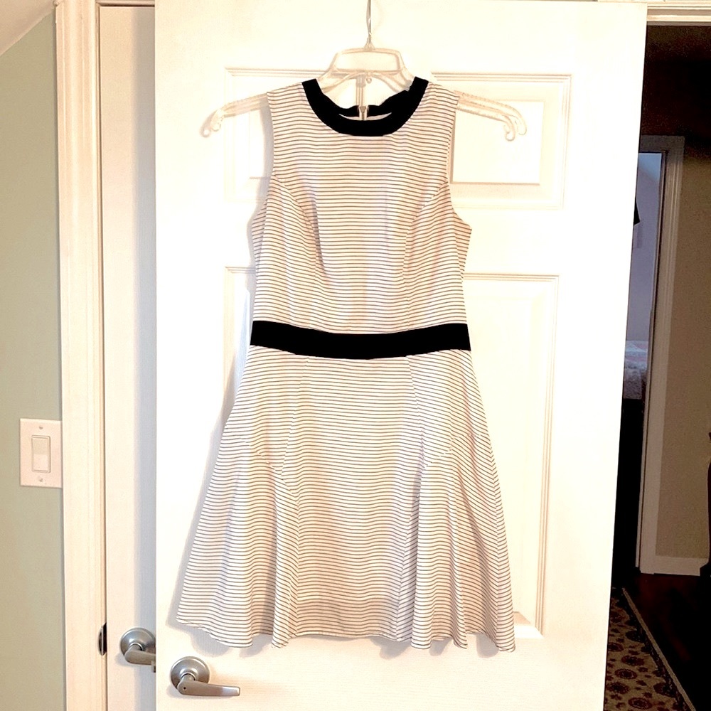 MOSSIMO Flare Dress, Size XS in Black and White Stripe